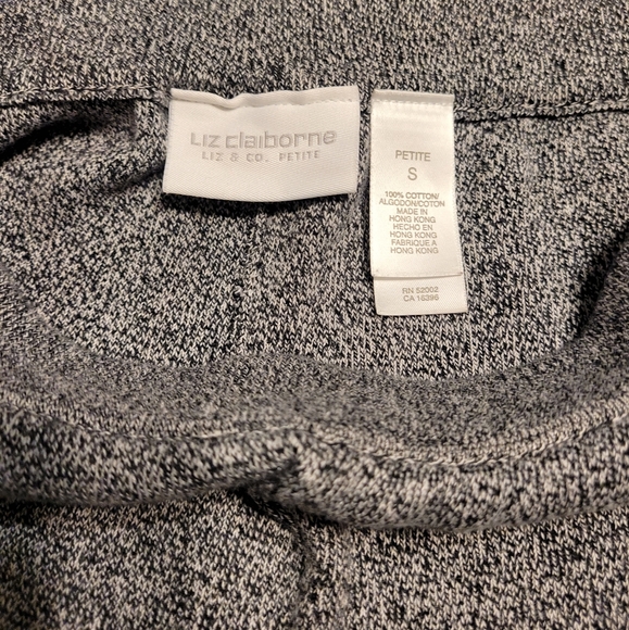 Liz Claiborne casual pants - Picture 2 of 4